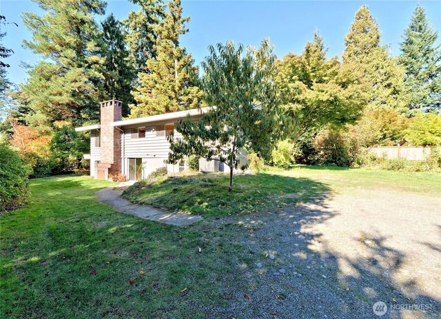 6042 NE 200th Street, Kenmore, WA 98028