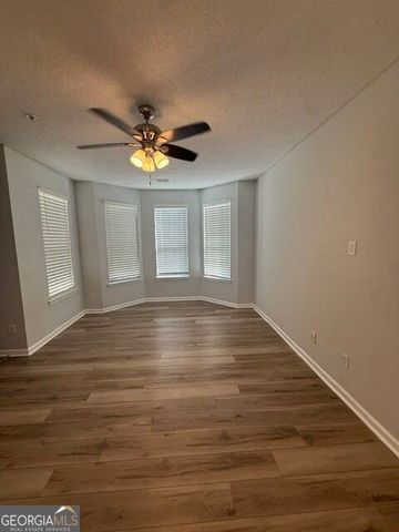130 Hawkeye Lane, Conyers, GA 30012