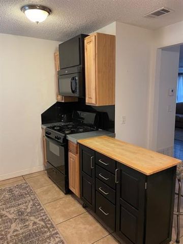 2014 49th Street, Lubbock, TX 79412