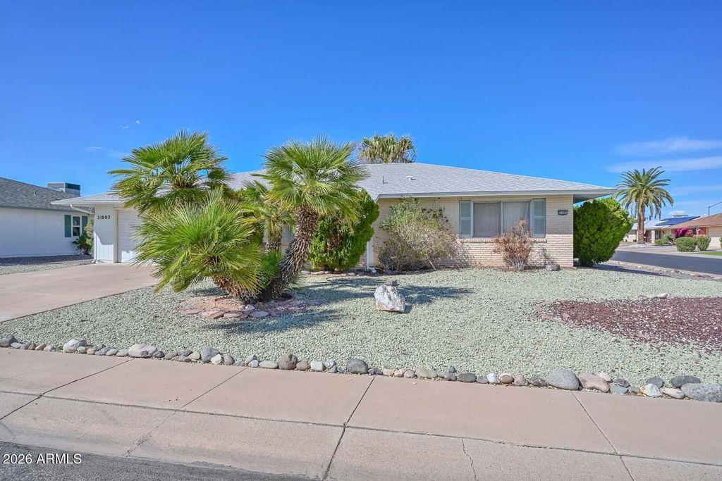 21002 N WELK Drive, Sun City, AZ 85373 — exterior
