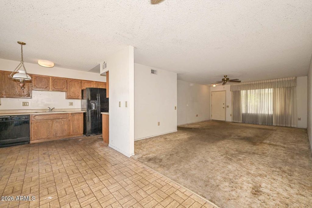 21002 N WELK Drive, Sun City, AZ 85373 — photo 5