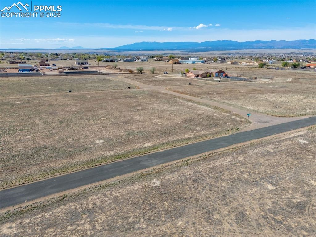 82 W Idaho Springs Drive, Pueblo West, CO 81007 — exterior