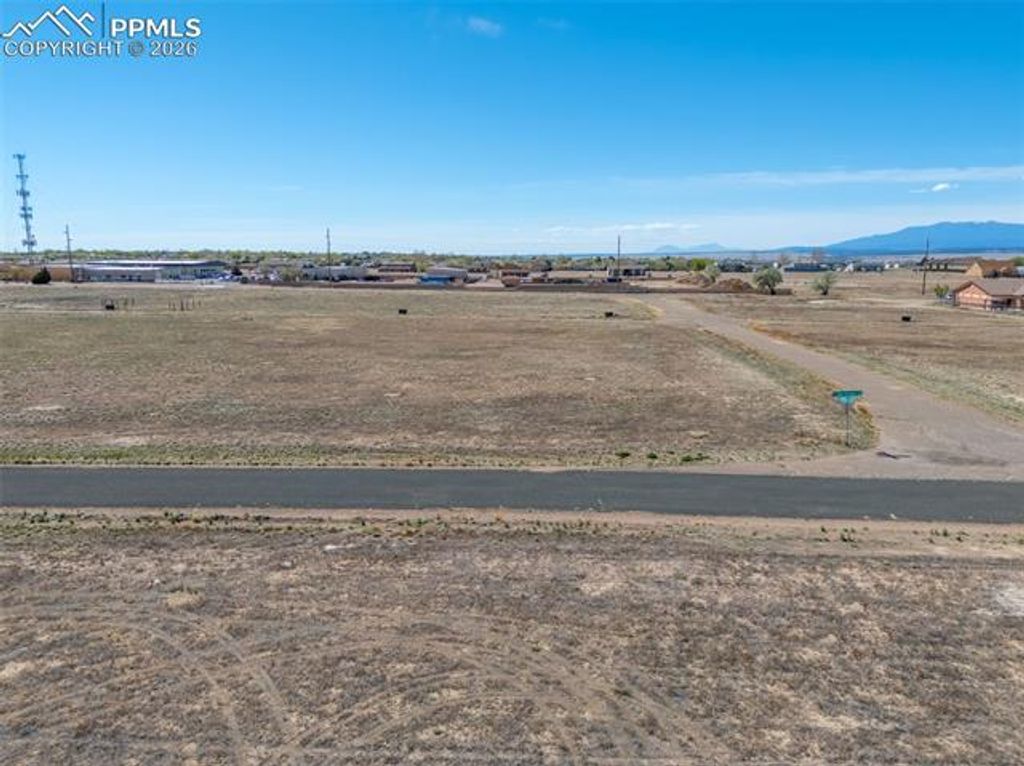 82 W Idaho Springs Drive, Pueblo West, CO 81007 — photo 3