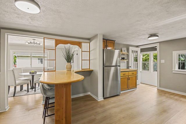 523 W Maple Street, Wayland, MI 49348