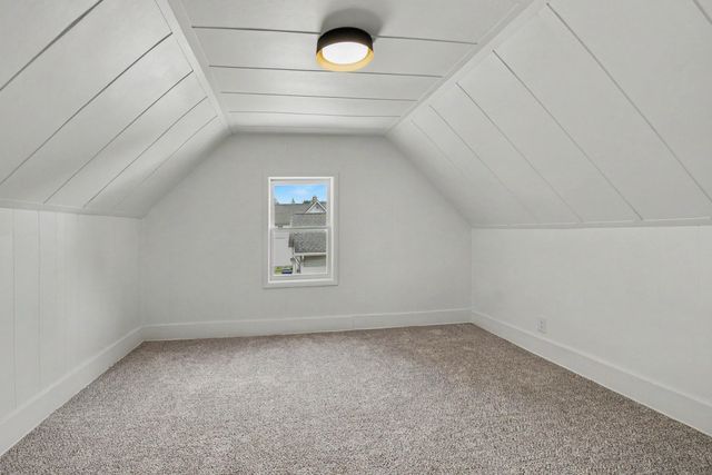523 W Maple Street, Wayland, MI 49348