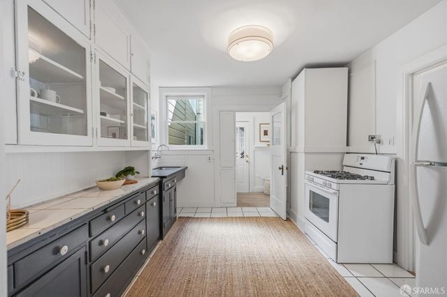 103 Lexington Street, San Francisco, CA 94110