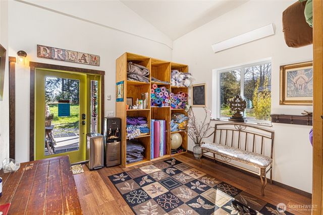 326 Carter Street, San Juan Island, WA 98250