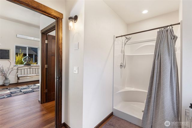 326 Carter Street, San Juan Island, WA 98250