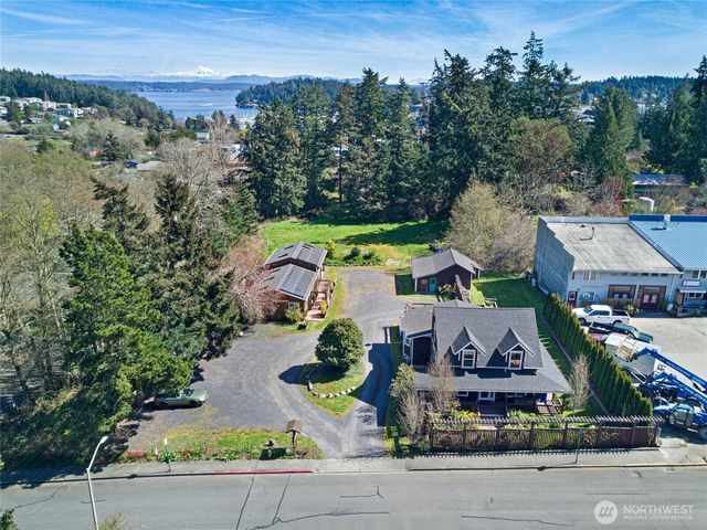 326 Carter Street, San Juan Island, WA 98250