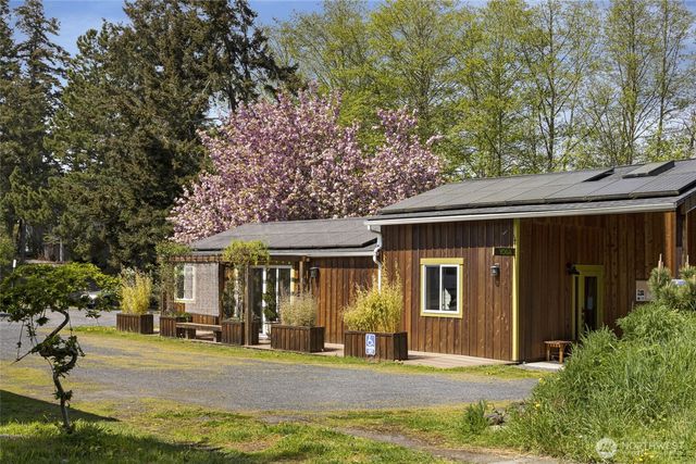326 Carter Street, San Juan Island, WA 98250