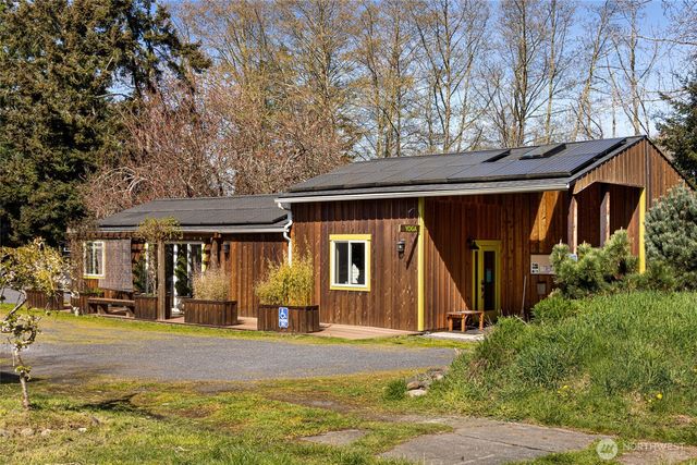 326 Carter Street, San Juan Island, WA 98250