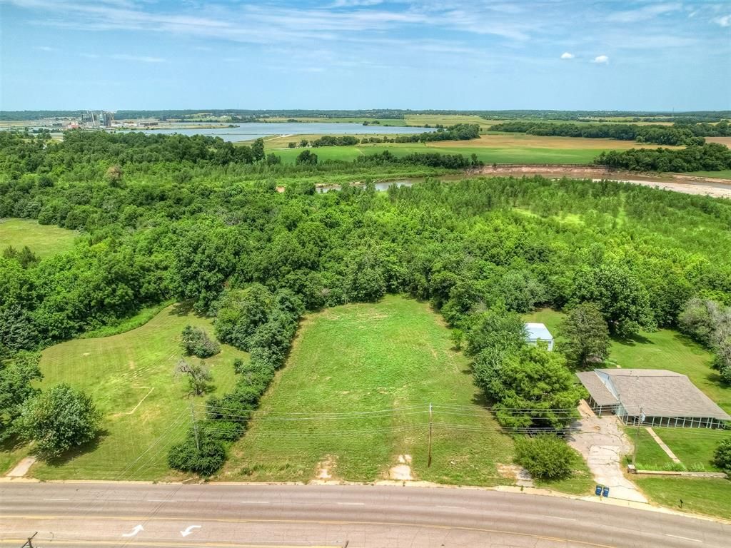 20469 NE 23rd Street, Harrah, OK 73045