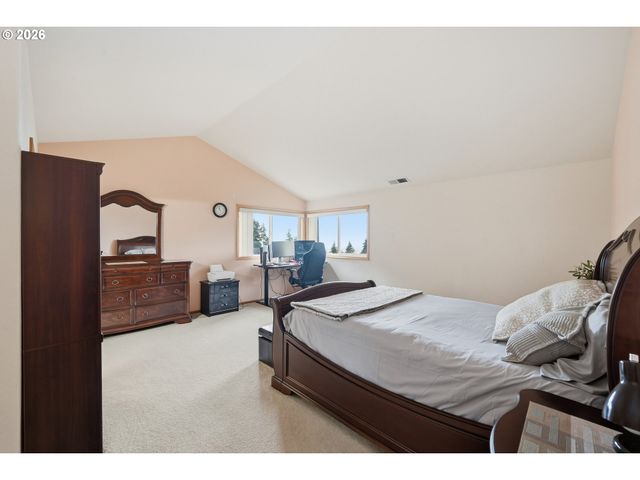 3362 BENTLEY Ave, Eugene, OR 97405