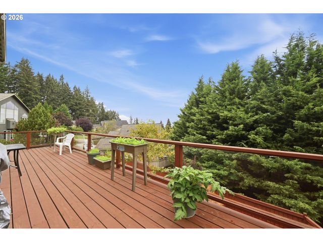 3362 BENTLEY Ave, Eugene, OR 97405