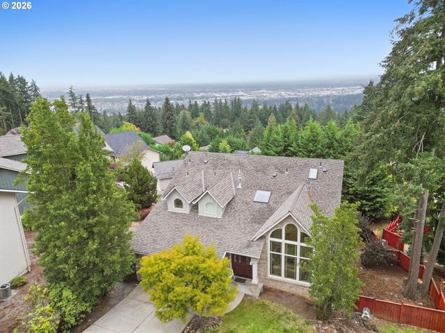 3362 BENTLEY Ave, Eugene, OR 97405