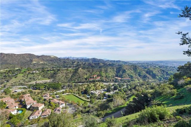 7027 Macapa, Hollywood Hills East, CA 90068