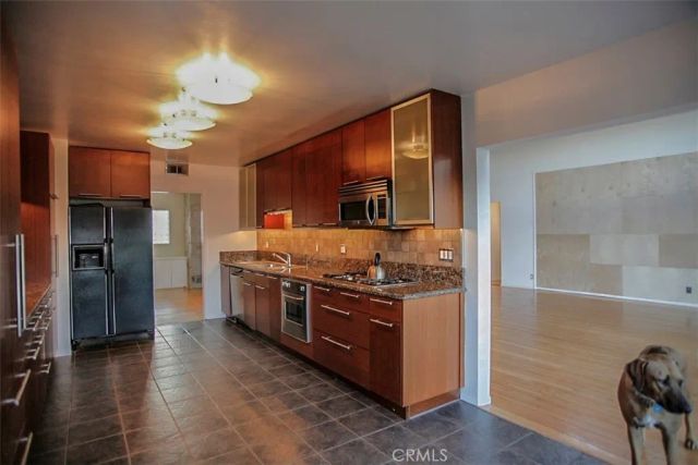 7027 Macapa, Hollywood Hills East, CA 90068