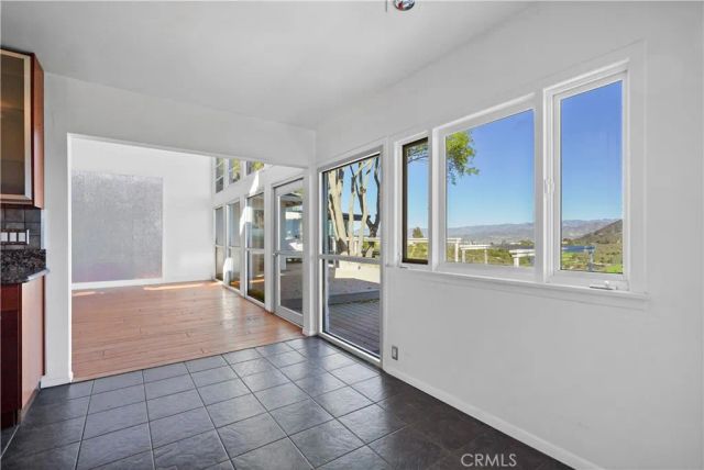 7027 Macapa, Hollywood Hills East, CA 90068