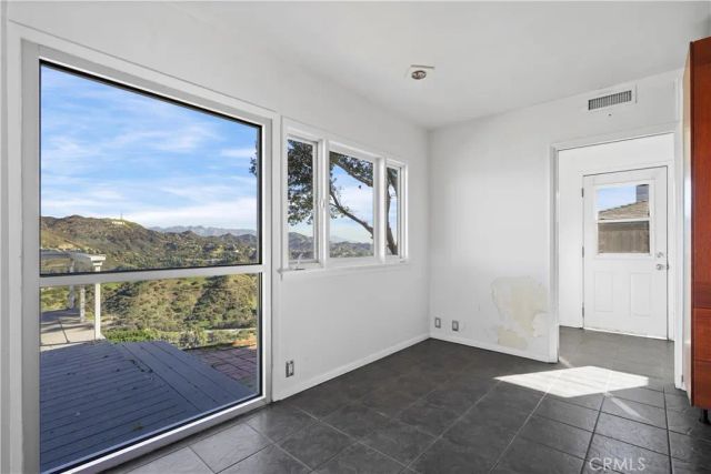 7027 Macapa, Hollywood Hills East, CA 90068