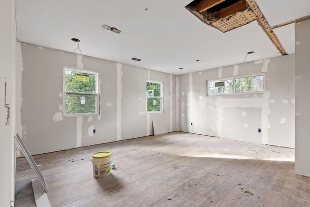 3706 Hemingway Drive, Chattanooga, TN 37406