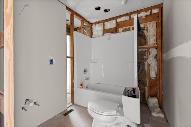 3706 Hemingway Drive, Chattanooga, TN 37406