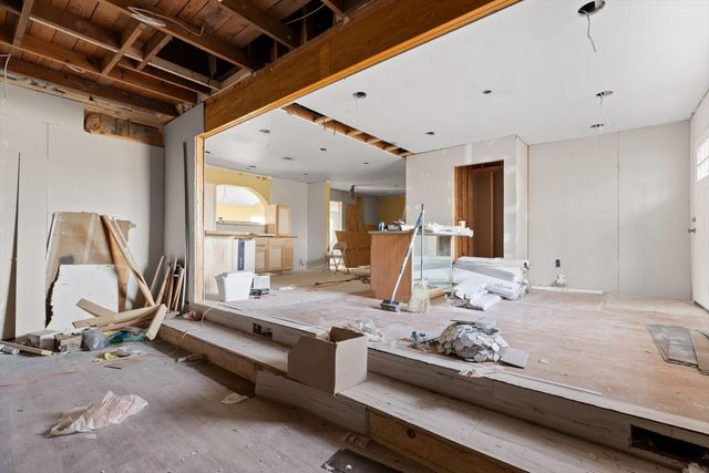 3706 Hemingway Drive, Chattanooga, TN 37406