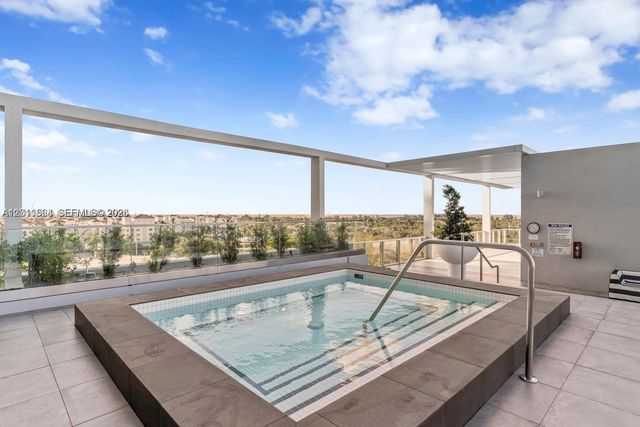 2000 Metropica Way 2304, Sunrise, FL 33323