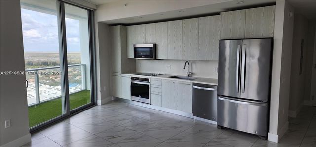 2000 Metropica Way 2304, Sunrise, FL 33323