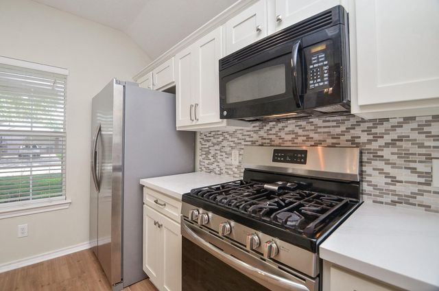 4107 Merlet Drive, Pearland, TX 77584