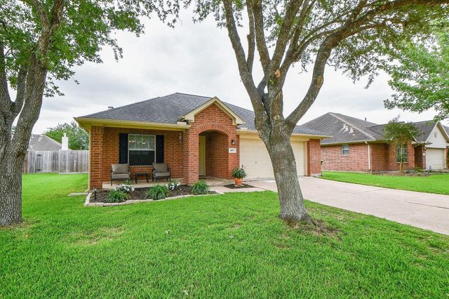 4107 Merlet Drive, Pearland, TX 77584