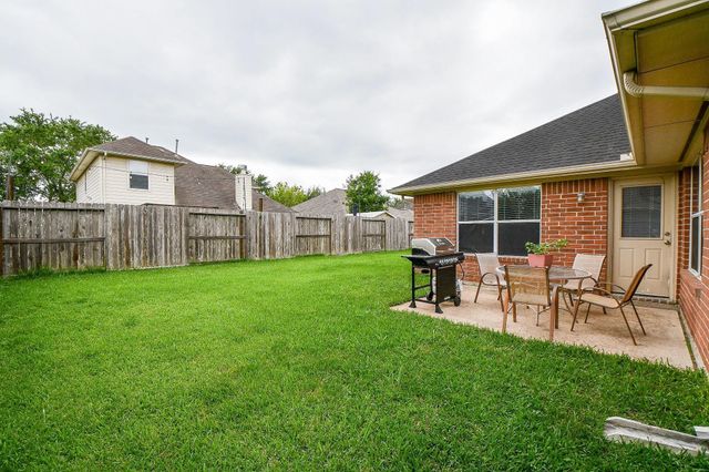 4107 Merlet Drive, Pearland, TX 77584
