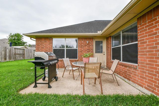 4107 Merlet Drive, Pearland, TX 77584