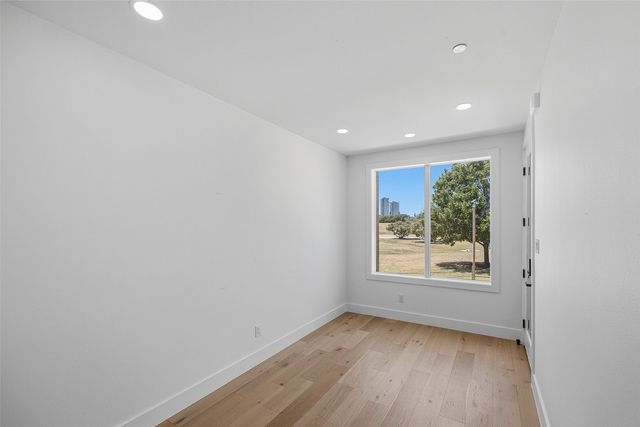 400 Vista Buena Trail, Fort Worth, TX 76111