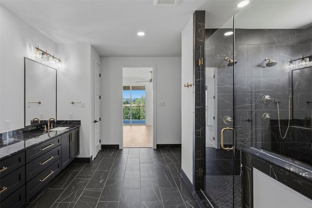 400 Vista Buena Trail, Fort Worth, TX 76111