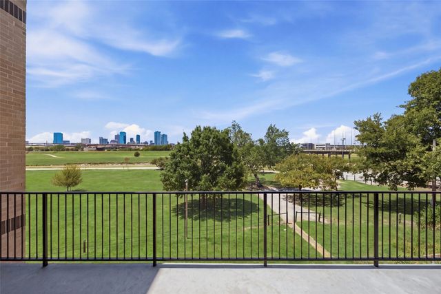 400 Vista Buena Trail, Fort Worth, TX 76111