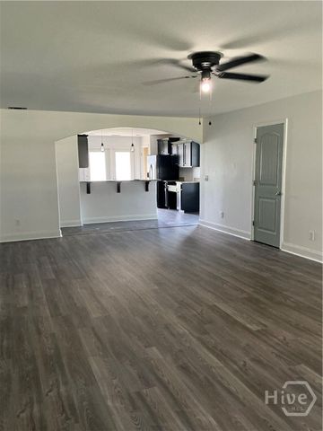 310 Bonnie Circle, Ellabell, GA 31308