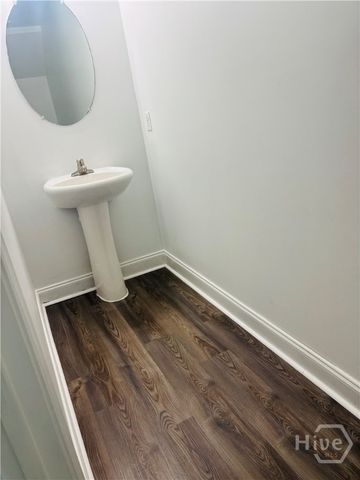 310 Bonnie Circle, Ellabell, GA 31308