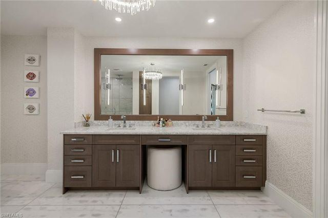 1130 3rd AVE S # 210, Naples, FL 34102