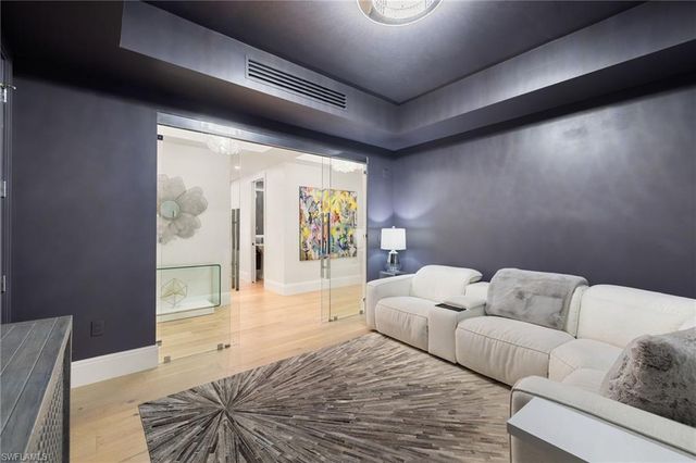 1130 3rd AVE S # 210, Naples, FL 34102