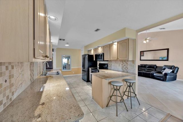 543 CLUBHILL DRIVE, Haines City, FL 33844