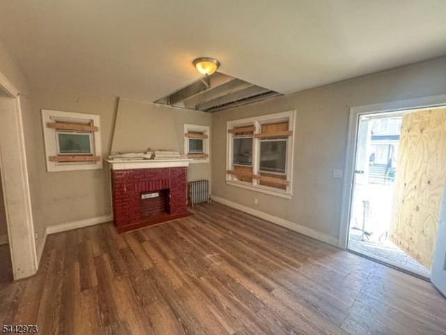 52 Olympic Ter, Irvington Twp., NJ 07111