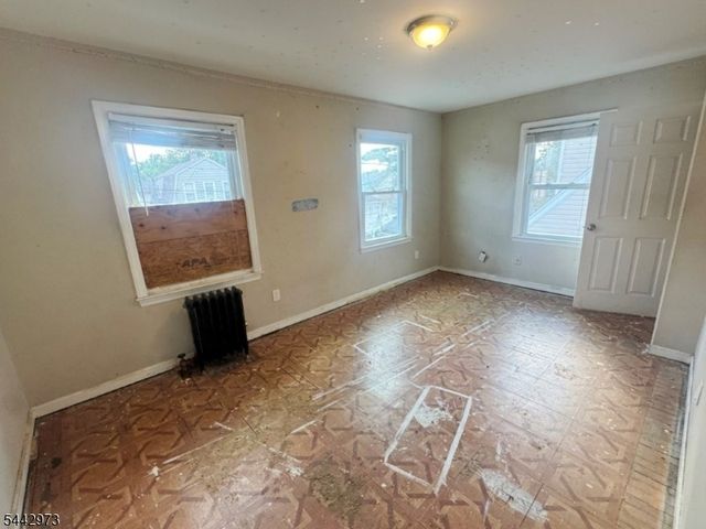52 Olympic Ter, Irvington Twp., NJ 07111