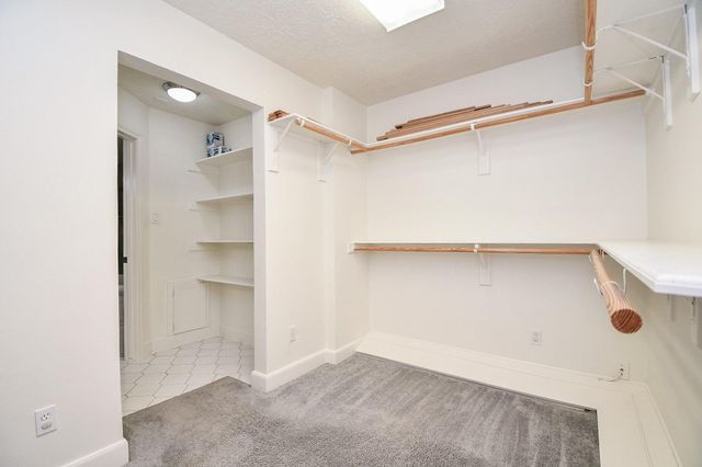 1002 Mill Run Drive, Sugar Land, TX 77498