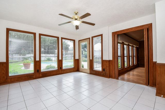 1002 Mill Run Drive, Sugar Land, TX 77498