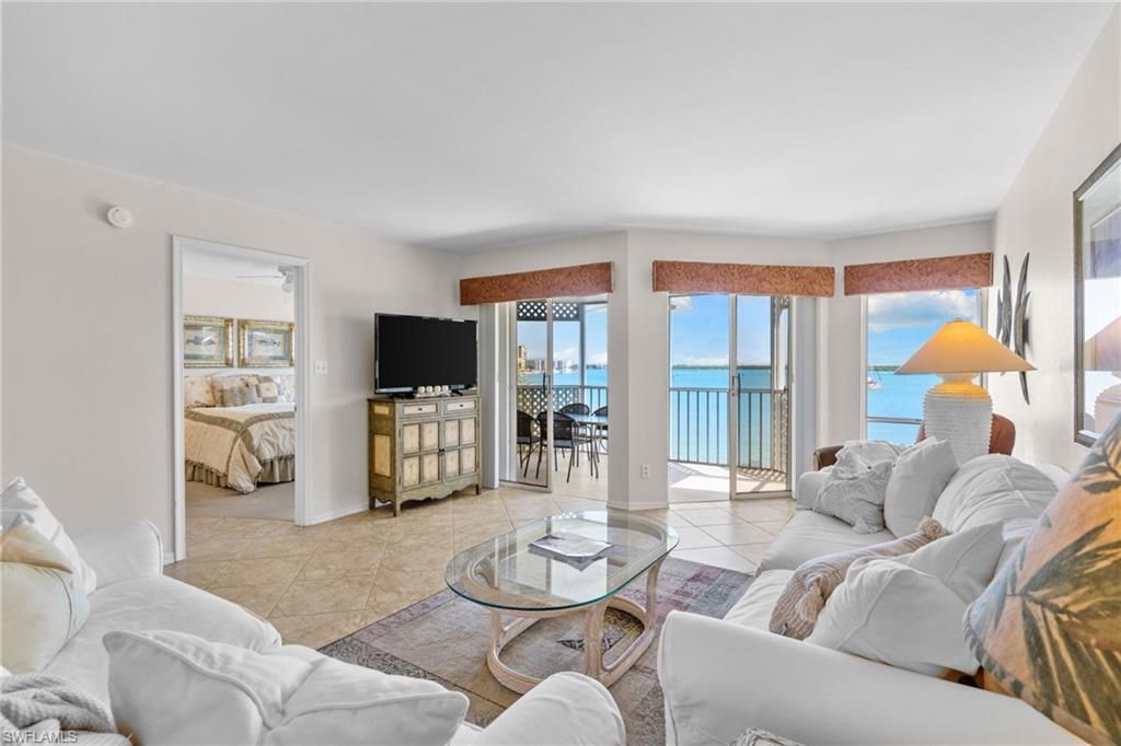991 Barfield DR 307, MARCO ISLAND, FL 34145 — photo 5
