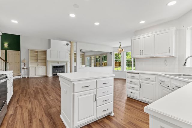 3786 E Kingsbury Street, Springfield, MO 65809