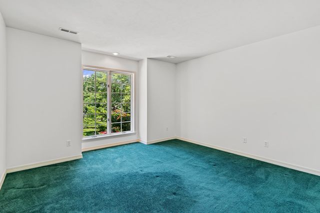 3786 E Kingsbury Street, Springfield, MO 65809