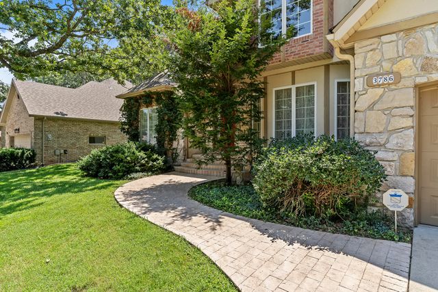 3786 E Kingsbury Street, Springfield, MO 65809