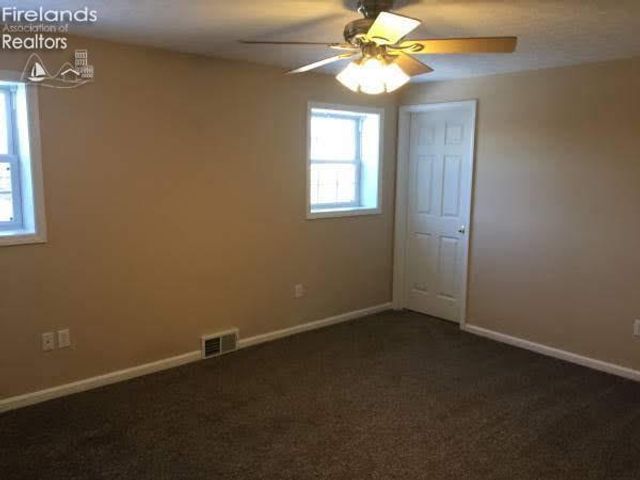 48903 North Ridge Road, Amherst, OH 44001