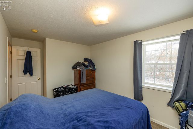 48903 North Ridge Road, Amherst, OH 44001